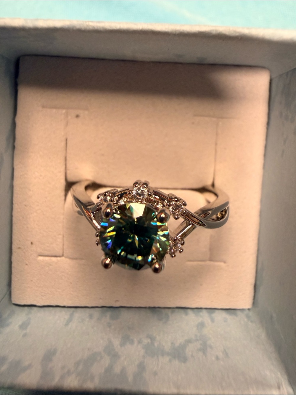 Green Round Solitaire Moissanite Ring with Accent Stones - Picture 4 of 5